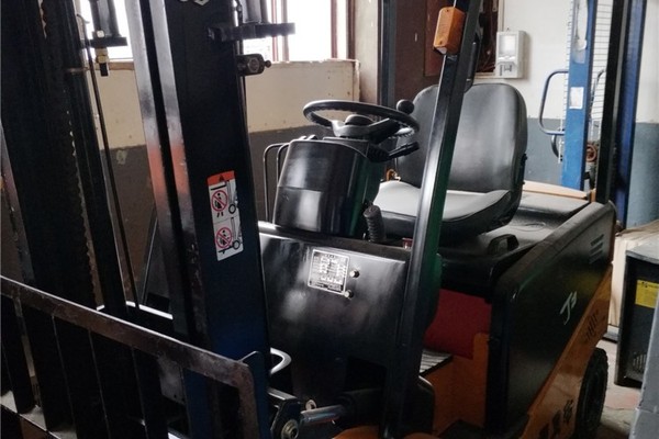 海东地区出售转让二手丰田电动叉车