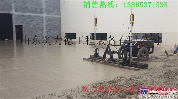 手推式混凝土激光整平机
