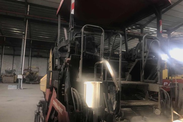 出售二手戴纳派克伸缩2550路面养护车
