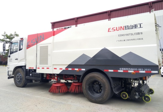 出租易山重工ESN5180TSL环卫扫路车 扫路车出租厂家价格