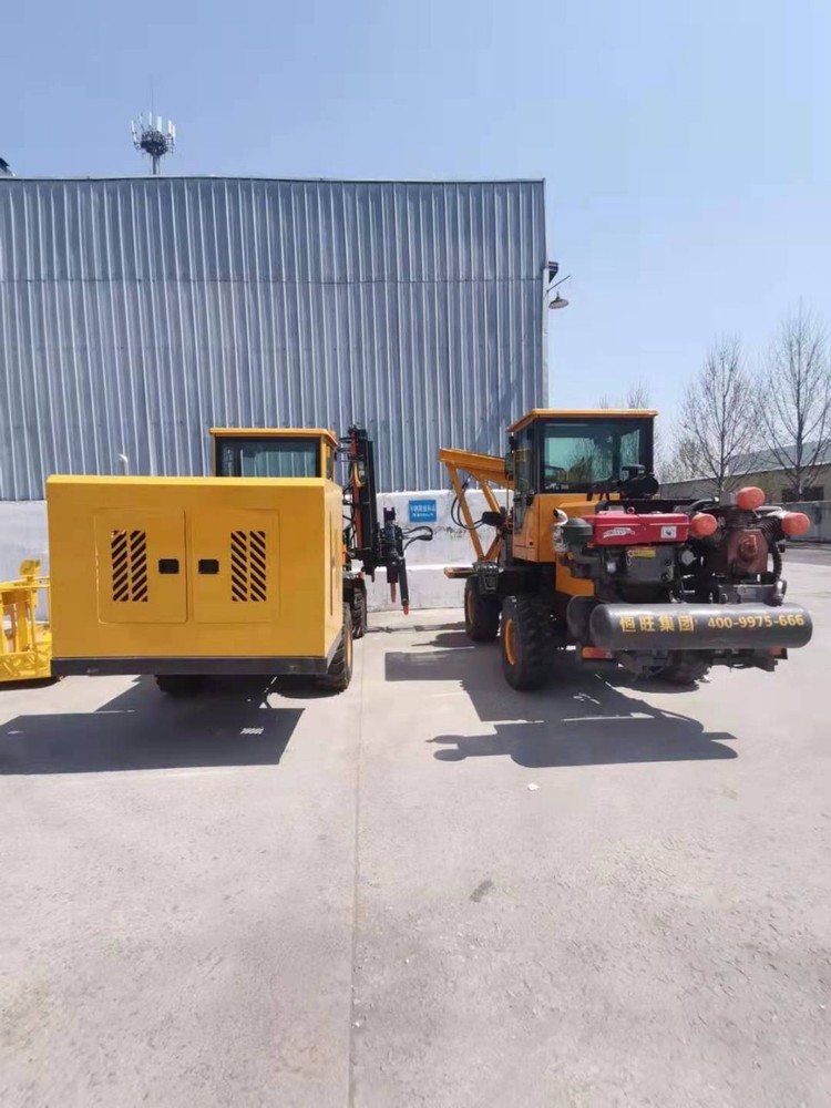转让二手高速护栏打桩机 公路俩边护栏打桩机