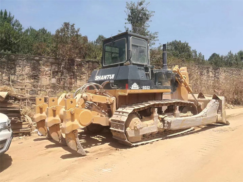 玉林二手推土机市场|山推160/220大型推土机