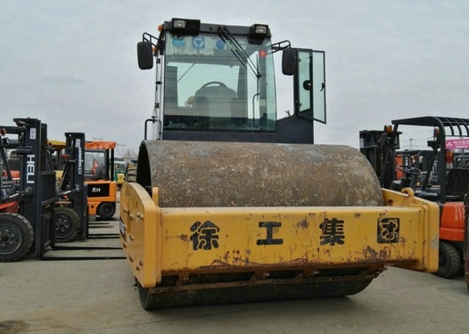 鹤壁二手压路机市场|徐工20吨压路机22吨震动 单杠轮