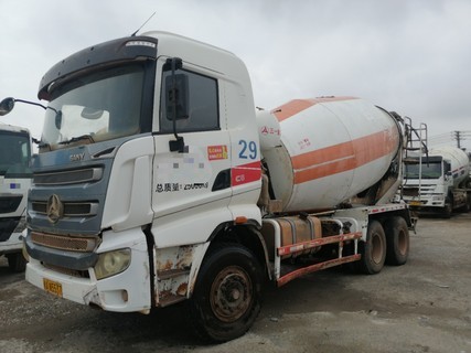 钦州出售二手2015年三一C8大12方搅拌车